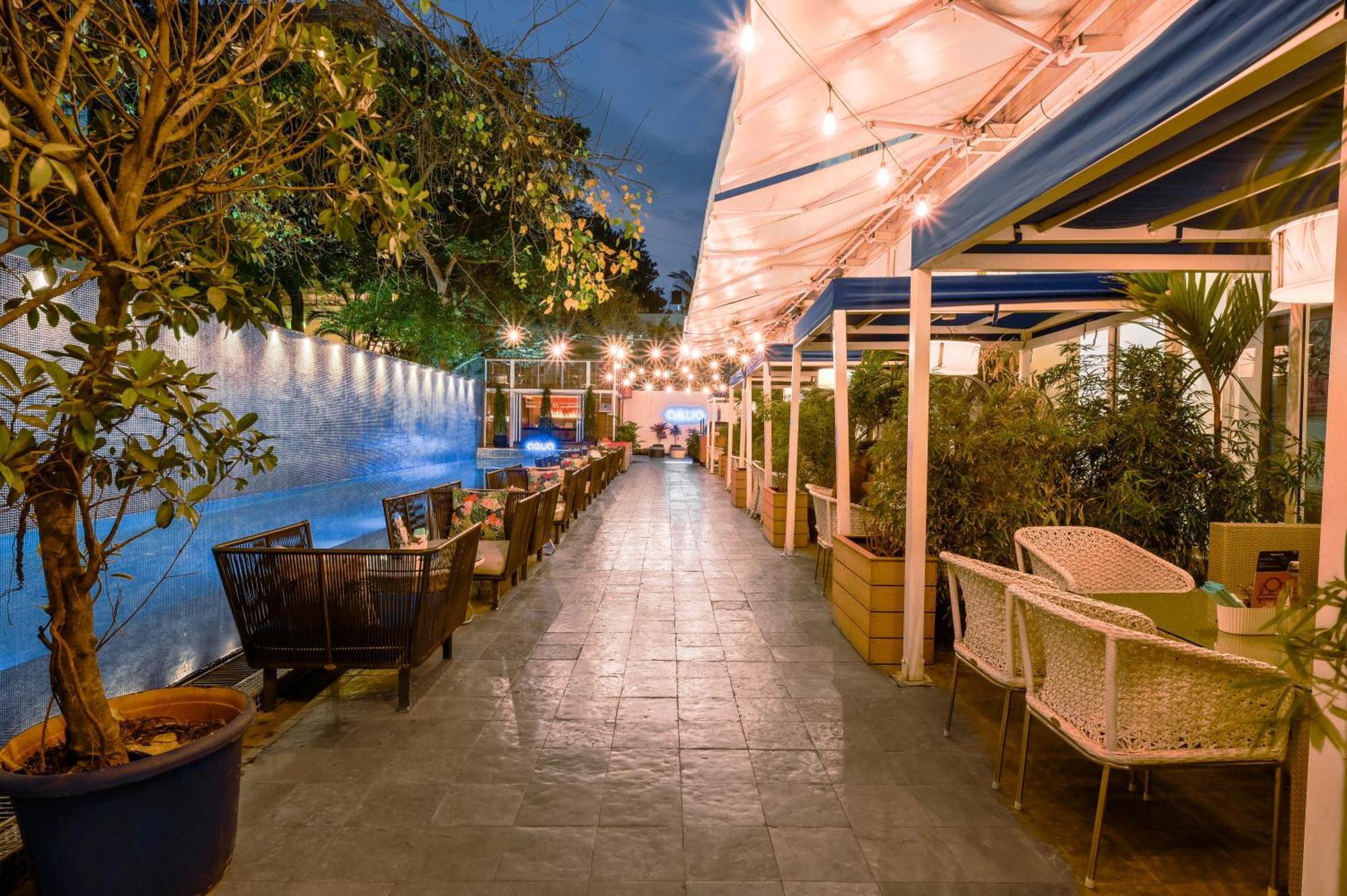 The Park Bangalore, Mg Road Екстериор снимка The Terrace at The Standard East Village