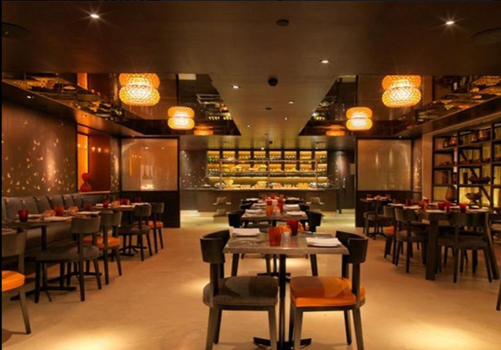 The Park Bangalore, Mg Road Екстериор снимка Interior of the restaurant